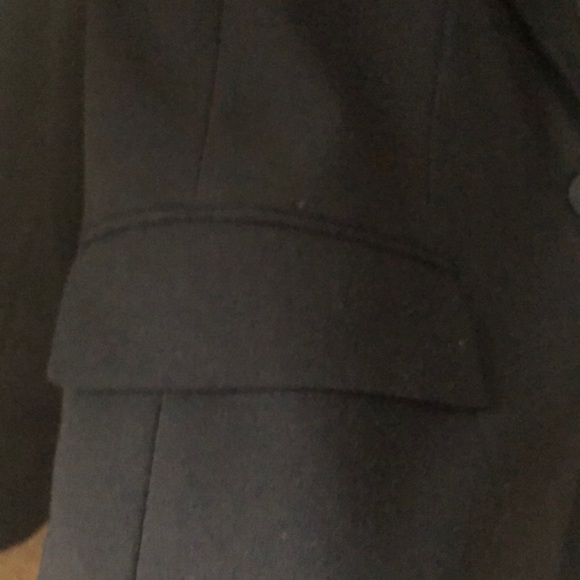 Black jacket - Picture 6 of 8